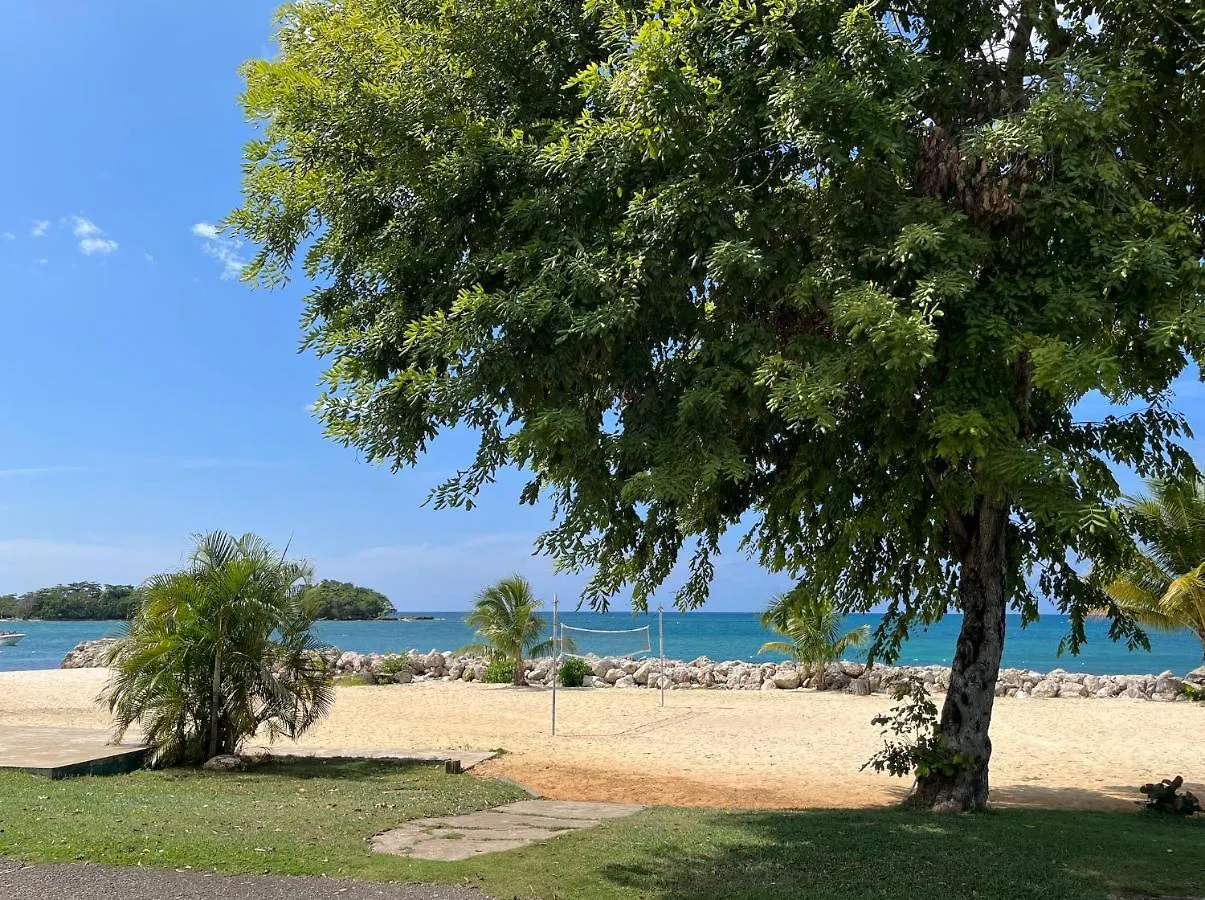 Ferienhaus Stunning 2 Bedroom House At Point Village Negril Jamaika