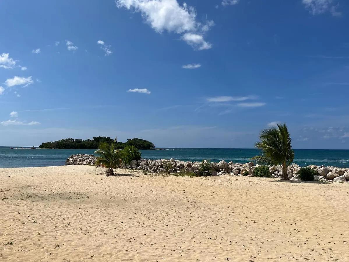 Ferienhaus Stunning 2 Bedroom House At Point Village Negril